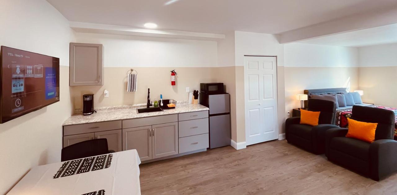 White Orchid Apartments 麥爾茲堡 外观 照片