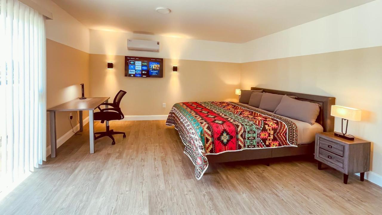 White Orchid Apartments 麥爾茲堡 外观 照片