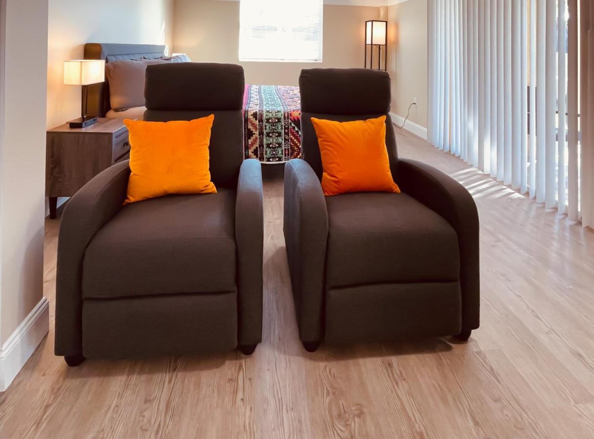 White Orchid Apartments 麥爾茲堡 外观 照片