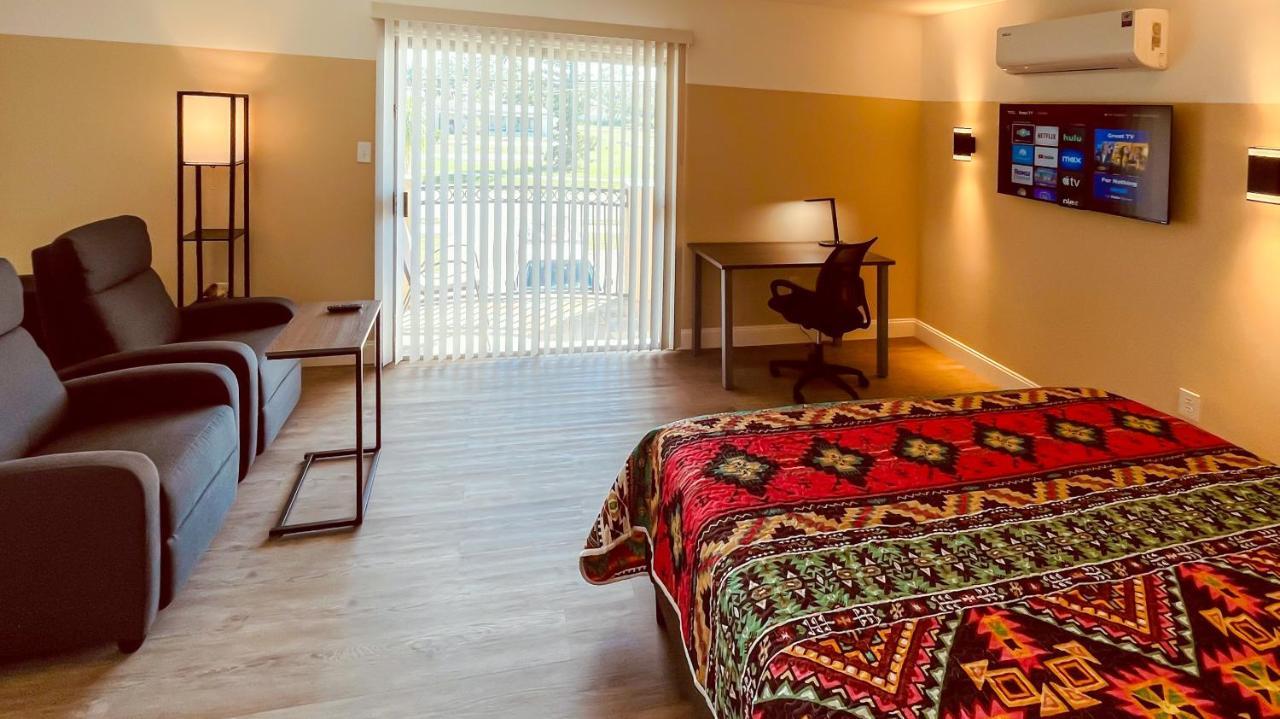 White Orchid Apartments 麥爾茲堡 外观 照片
